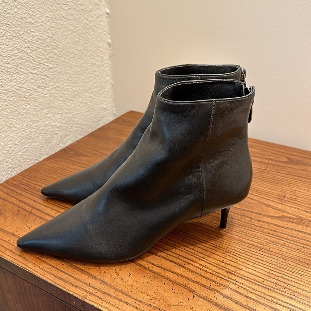 Alexandre Birman Booties - Picture 9 of 12